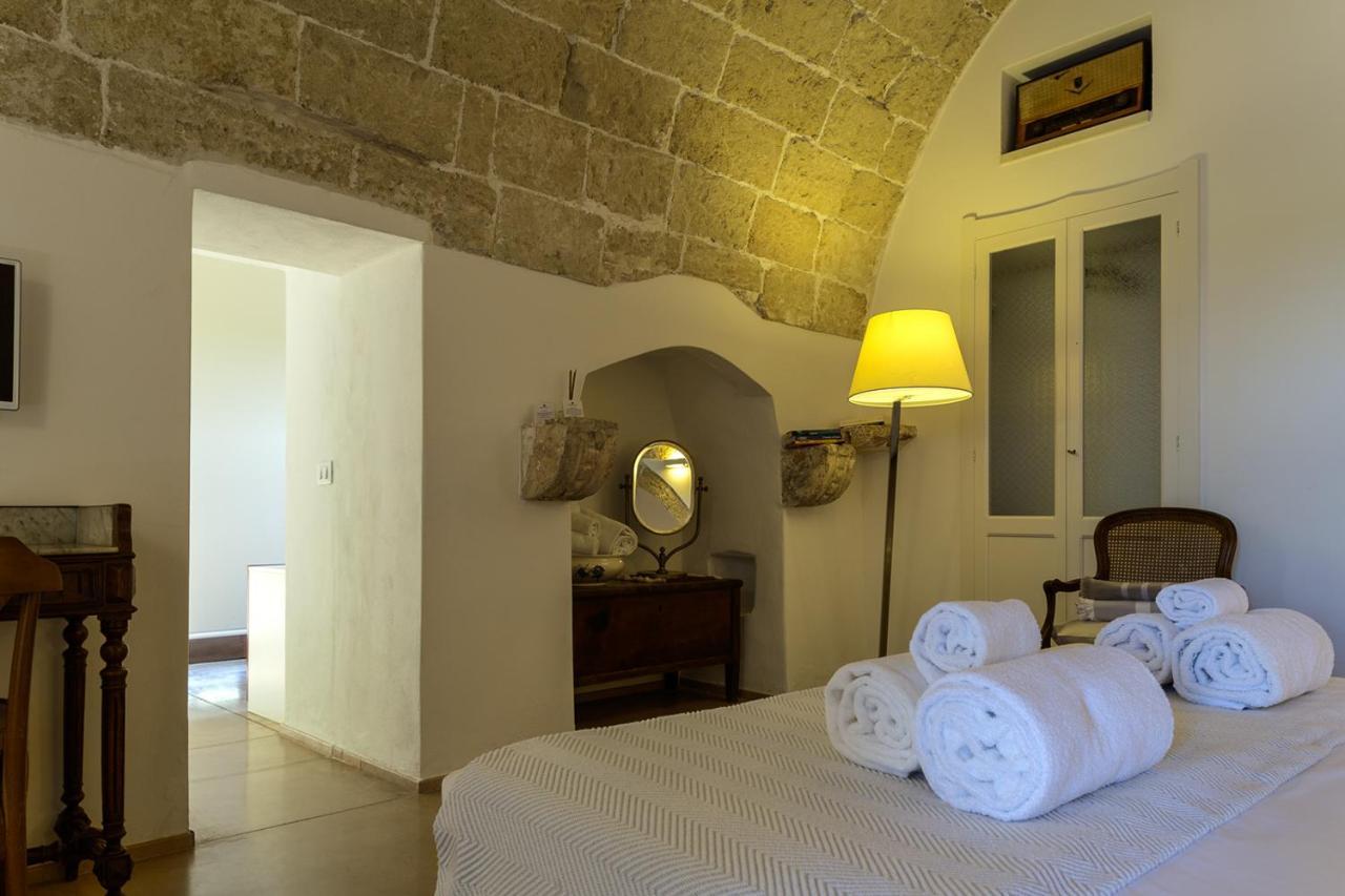 Tenutayala - Residenza Agrituristica Parabita Ngoại thất bức ảnh