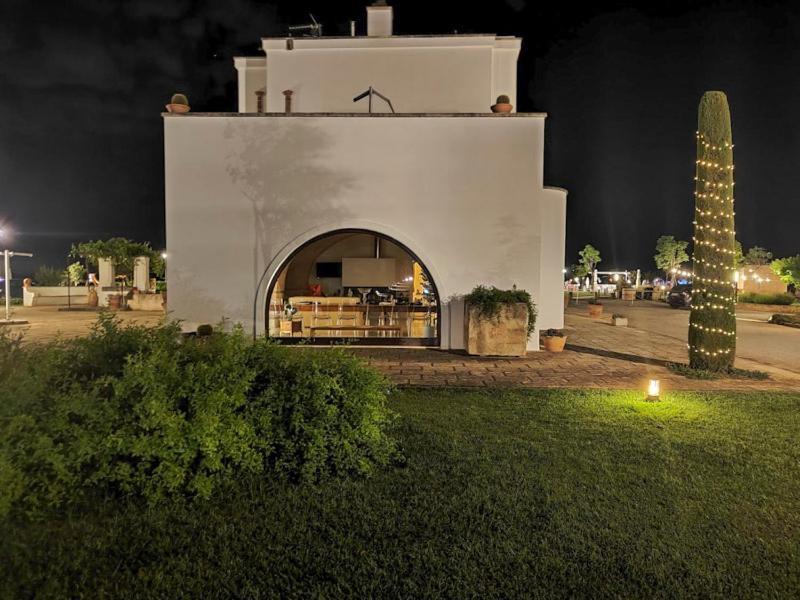 Tenutayala - Residenza Agrituristica Parabita Ngoại thất bức ảnh