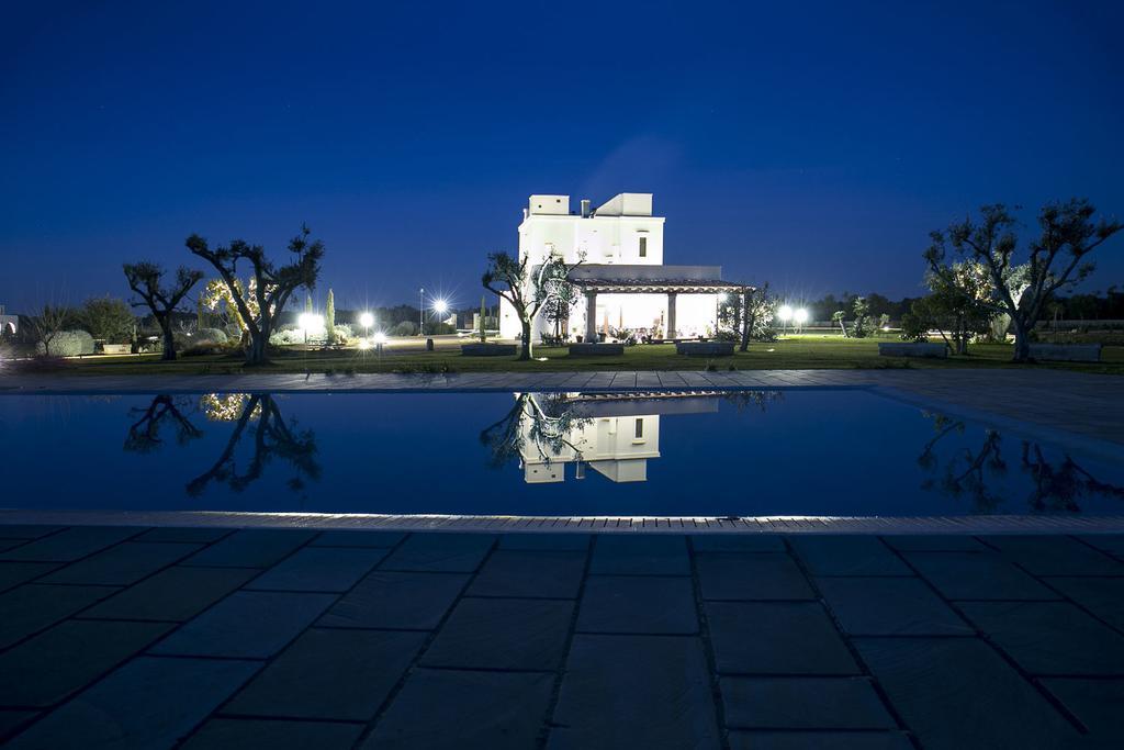 Tenutayala - Residenza Agrituristica Parabita Ngoại thất bức ảnh