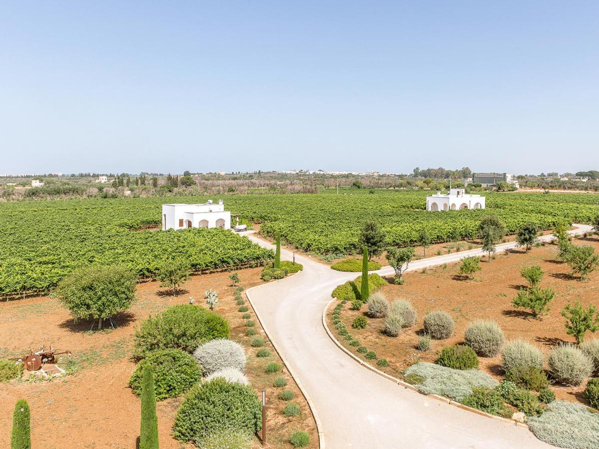 Tenutayala - Residenza Agrituristica Parabita Ngoại thất bức ảnh